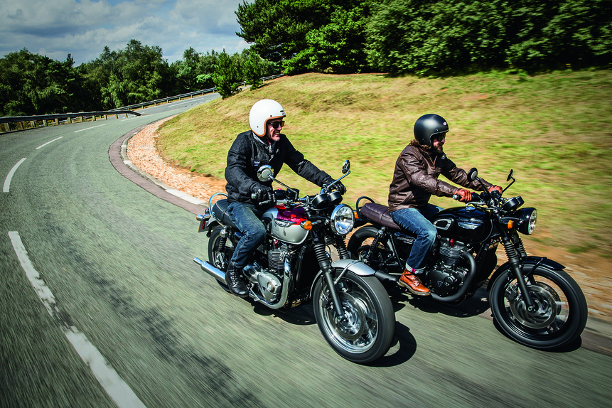 bonneville-t120-t120-black-riding-shot010.jpg