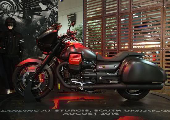 EICMA 2015: Moto Guzzi MGX21 Flying Fortress EICMA 2015: Moto Guzzi MGX21 Flying Fortress