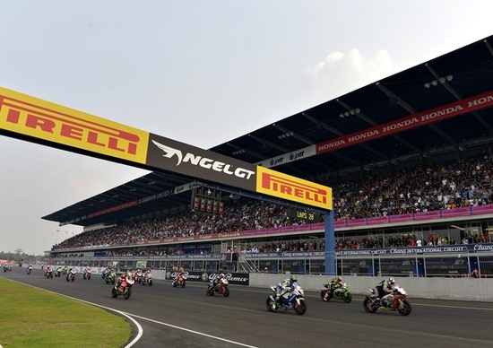 SBK. I team Grillini e Pedercini definiscono i loro piloti 2016 SBK. I team Grillini e Pedercini definiscono i loro piloti 2016