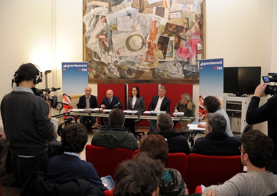 #guardaavanti porta 600 studenti sulle strade di Bologna per la sicurezza #guardaavanti porta 600 studenti sulle strade di Bologna per la sicurezza
