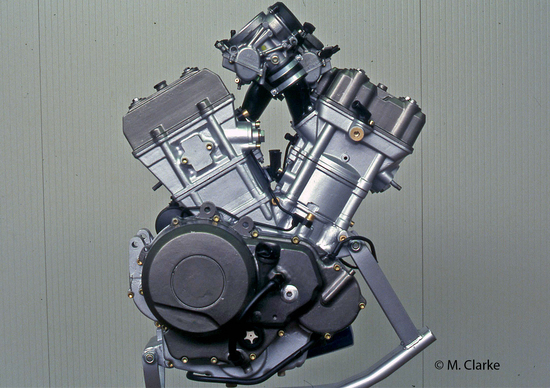 I motori V2 mai visti di Aprilia e Cagiva I motori V2 mai visti di Aprilia e Cagiva