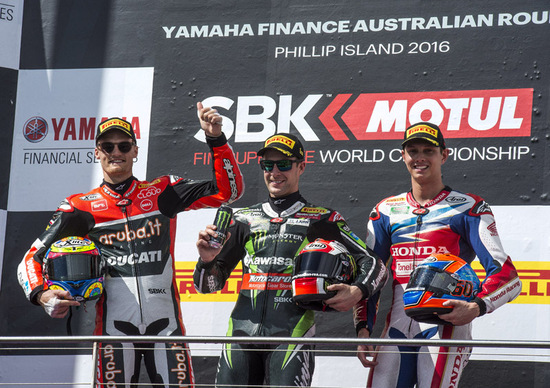 SBK 2016. Rea vince gara 1 a Phillip Island SBK 2016. Rea vince gara 1 a Phillip Island