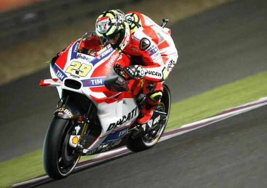 MotoGP 2016. Qatar FP3. Iannone è il più veloce MotoGP 2016. Qatar FP3. Iannone è il più veloce