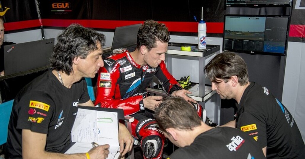 Sacchi: “Chi accettò i nuovi regolamenti SBK per Aprilia era distratto”