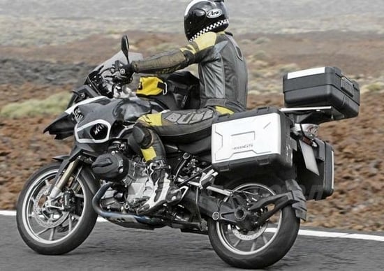 BMW R 1200 GS 2013, nuove foto spia BMW R 1200 GS 2013, nuove foto spia