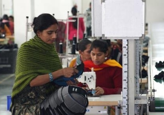 India grande produttore di moto. E di caschi India grande produttore di moto. E di caschi