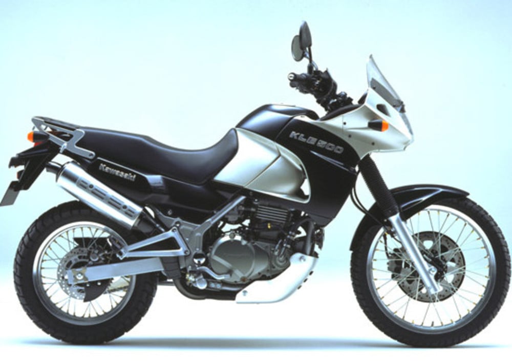 Kawasaki ZZR 250 (2001 - 04), prezzo e scheda tecnica 