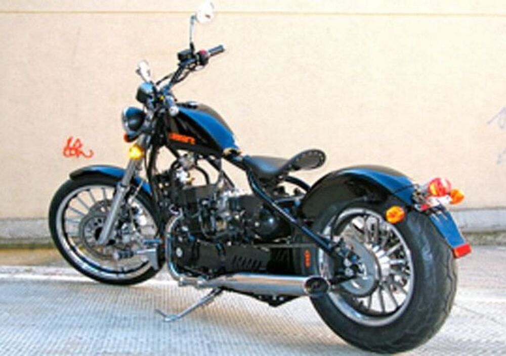 125 leonart bobber