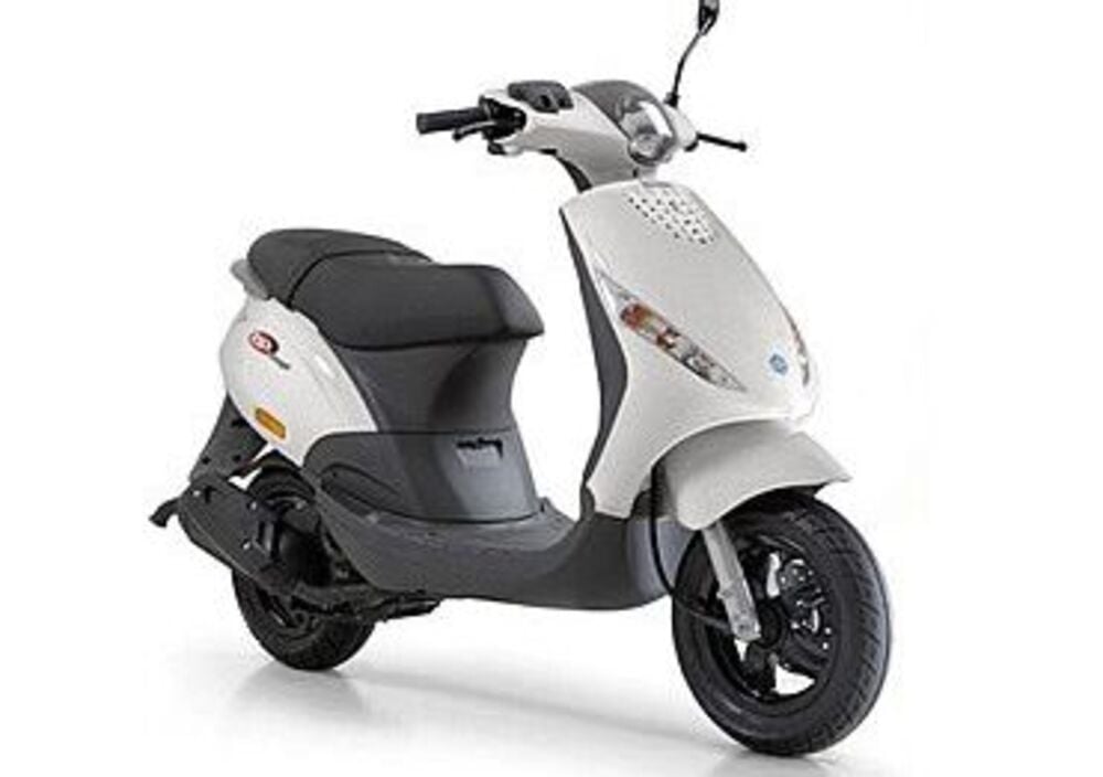 Piaggio Zip 50 2t (2000 - 17), Prezzo E Scheda Tecnica - Moto.it