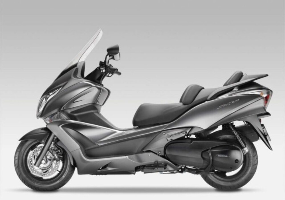 Honda silver wing t400 scheda tecnica #5