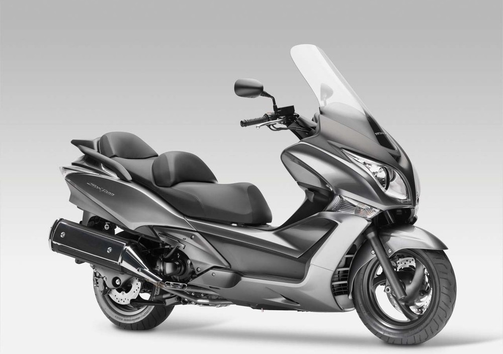 Honda silver wing 400 wikipedia #2