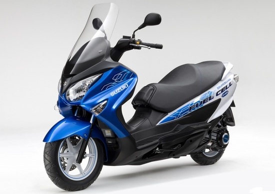 Suzuki Burgman Fuel Cell in arrivo Suzuki Burgman Fuel Cell in arrivo