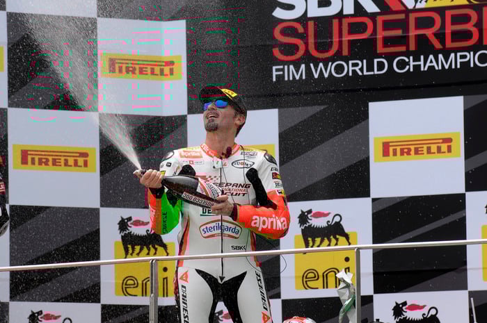 sbk-2015-sepang-biaggi.jpg