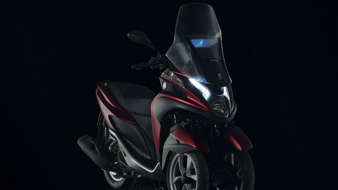 109344 tricity smart windshield 3