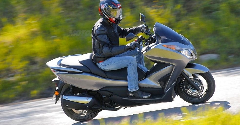 Honda Forza 250 Manual